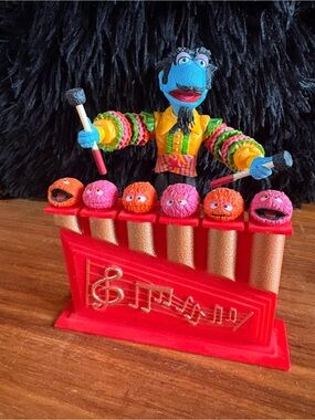 Muppets Marvin Suggs action figure with muppaphones complete